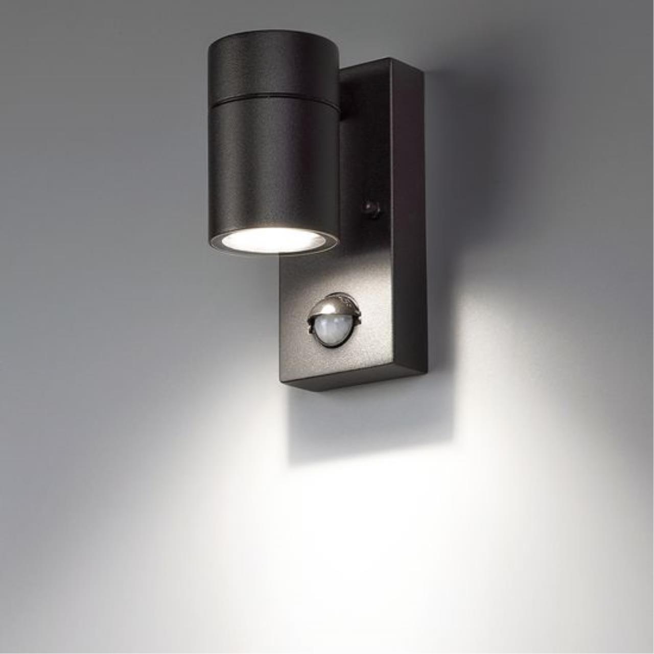 Картинка Настенный уличный светильник Arte Lamp MISTERO A3322AL-1BK
