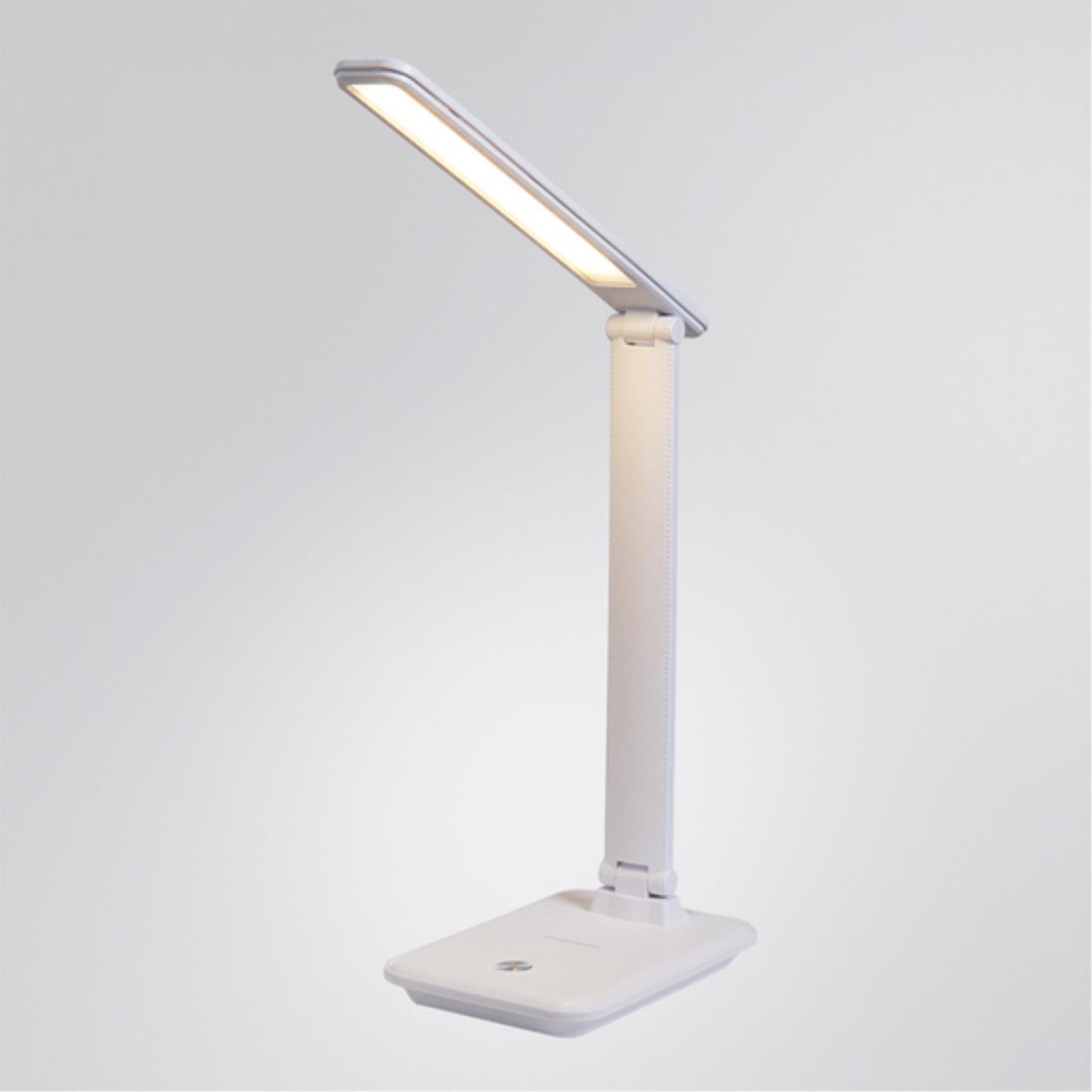Картинка Настольная лампа Arte Lamp CAMBRIDGE A5123LT-1WH